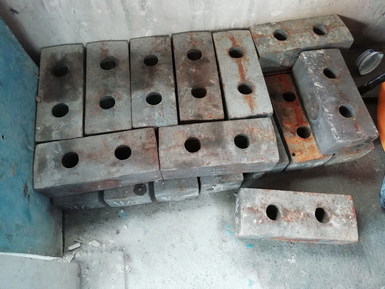 چکش آسیاب چکشی | Hammer Mill Hammer | چکش ضد سایش آسیاب | سورنا پردیس خاورمیانه