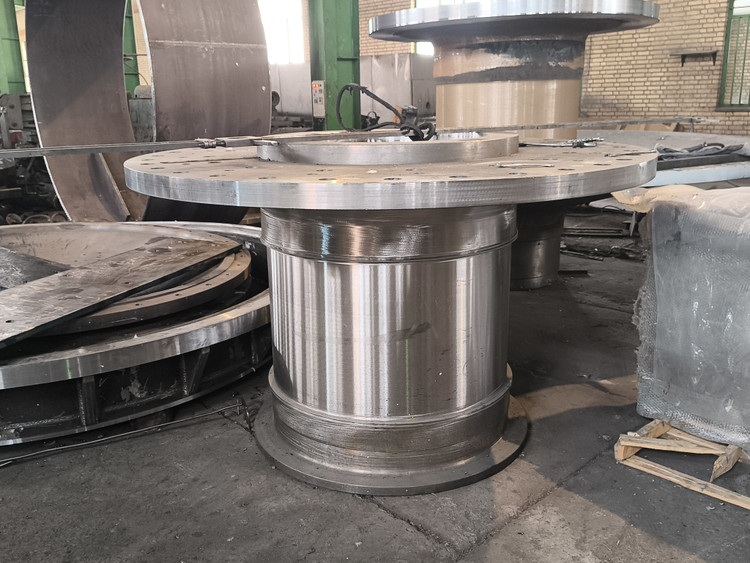 ساخت ترنیون و هدوال بالمیل | Ball Mill Trunnion & End Cover | سورنا پردیس خاورمیانه